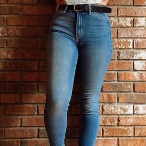 SOLD❗️Hollister Skinny Jeans